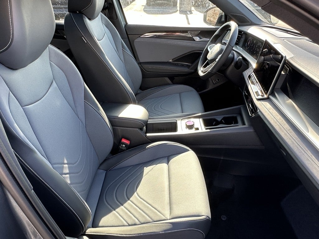 2026 Volkswagen Tiguan 2.0T SE R-Line Black 4MOTION