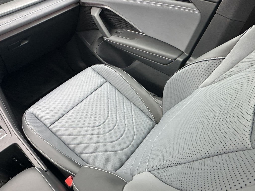 2026 Volkswagen Tiguan 2.0T SE R-Line Black 4MOTION