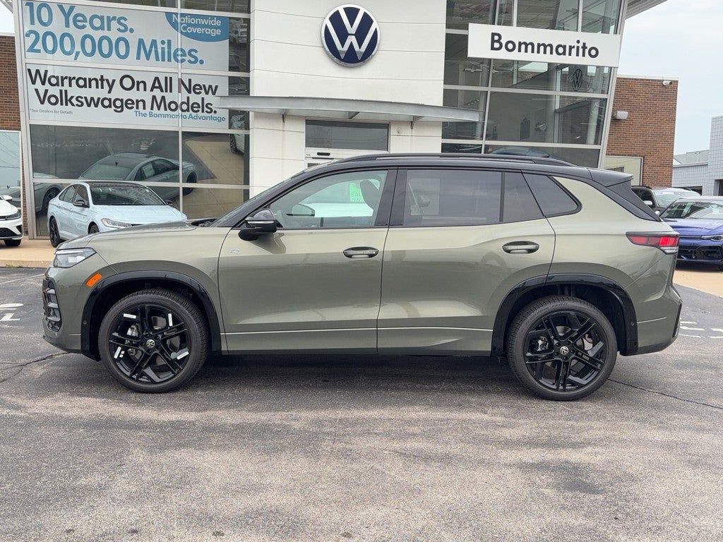 2026 Volkswagen Tiguan 2.0T SE R-Line Black 4MOTION