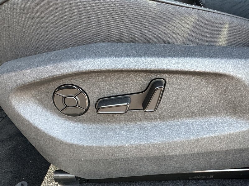 2025 Volkswagen Tiguan 2.0T SE R-Line Black 4MOTION