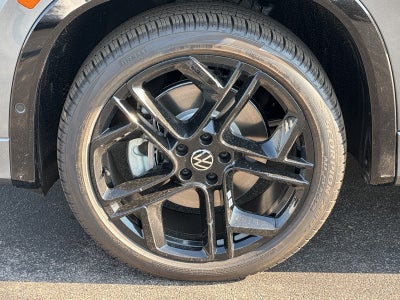 2025 Volkswagen Tiguan 2.0T SE R-Line Black 4MOTION