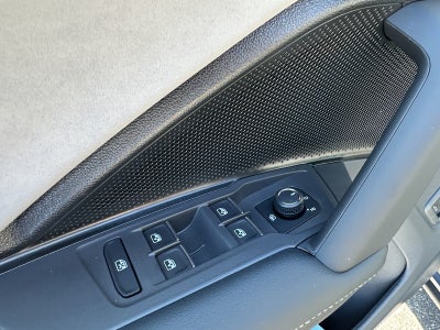 2025 Volkswagen Tiguan 2.0T SE R-Line Black 4MOTION