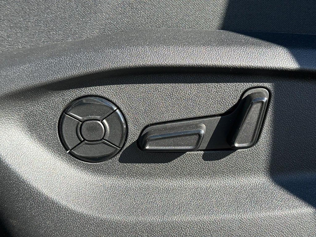 2026 Volkswagen Tiguan 2.0T SE R-Line Black 4MOTION