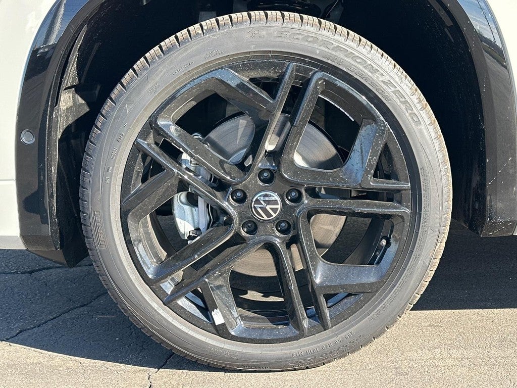 2026 Volkswagen Tiguan 2.0T SE R-Line Black 4MOTION