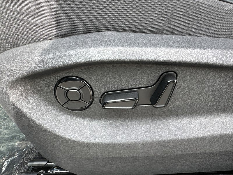 2025 Volkswagen Tiguan 2.0T SE R-Line Black 4MOTION