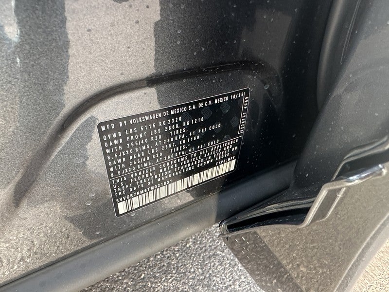 2026 Volkswagen Tiguan 2.0T SE R-Line Black 4MOTION