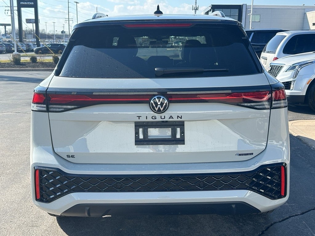 2026 Volkswagen Tiguan 2.0T SE R-Line Black 4MOTION