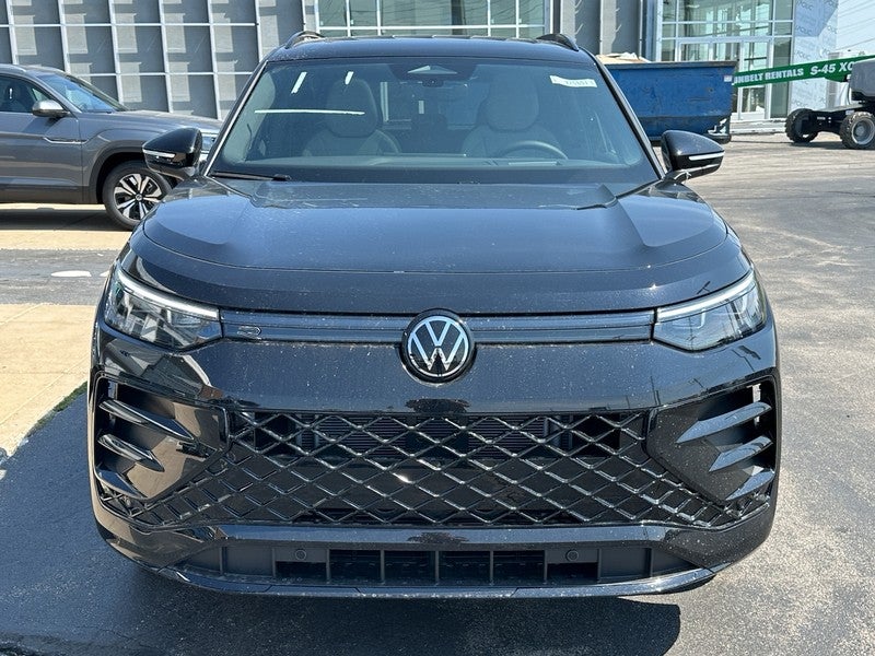 2025 Volkswagen Tiguan 2.0T SE R-Line Black 4MOTION