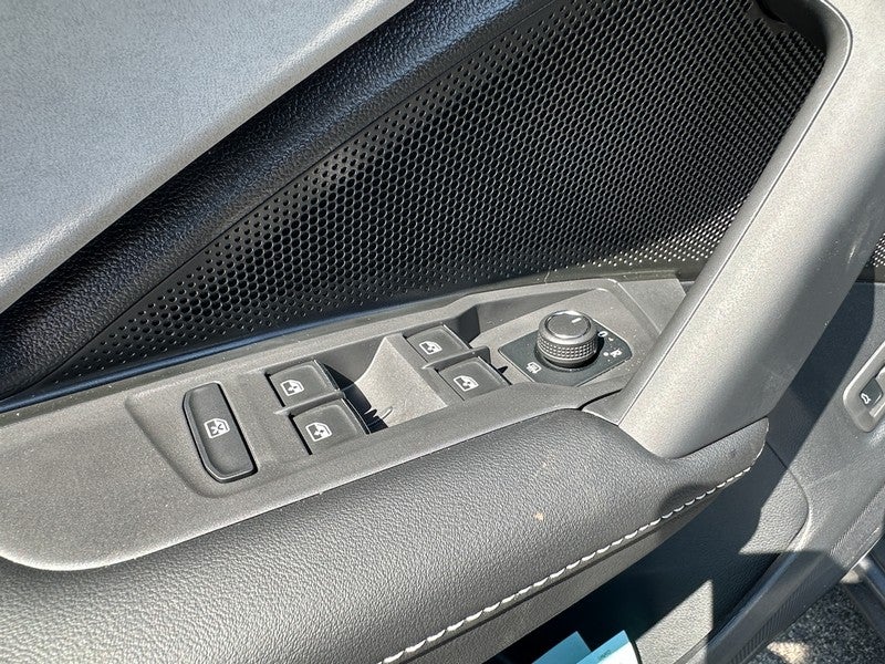 2025 Volkswagen Tiguan 2.0T SE R-Line Black 4MOTION