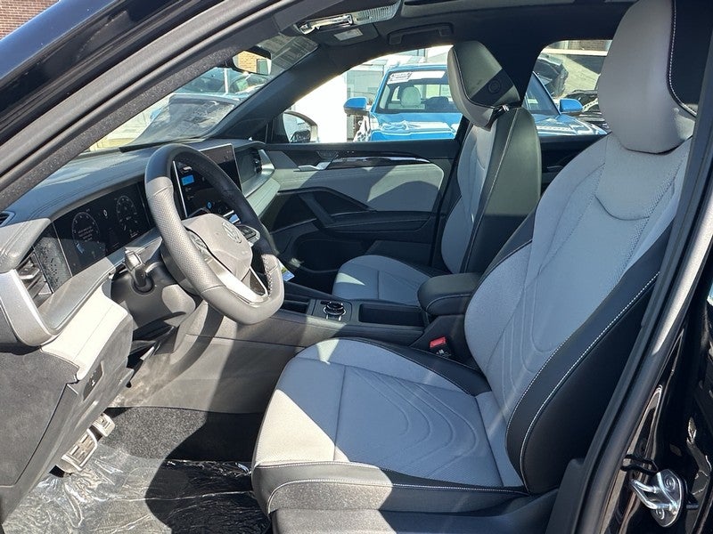 2025 Volkswagen Tiguan 2.0T SE R-Line Black 4MOTION