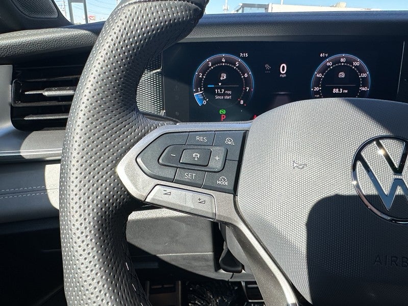 2025 Volkswagen Tiguan 2.0T SE R-Line Black 4MOTION