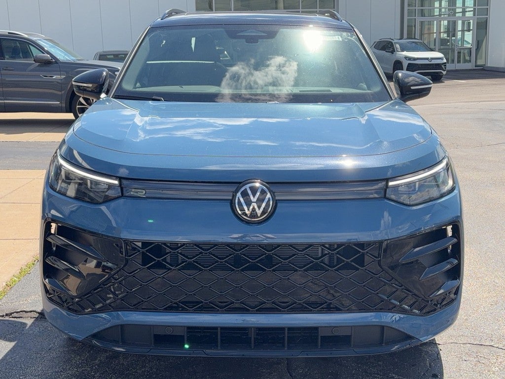 2026 Volkswagen Tiguan 2.0T SE R-Line Black 4MOTION