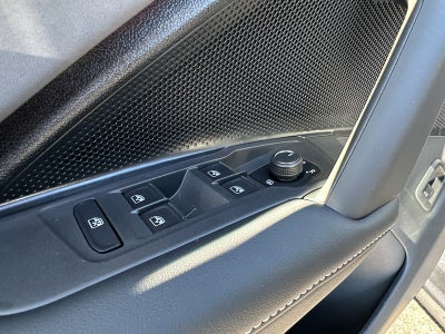 2025 Volkswagen Tiguan 2.0T SE R-Line Black 4MOTION