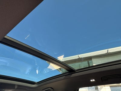 2025 Volkswagen Tiguan 2.0T SE R-Line Black 4MOTION