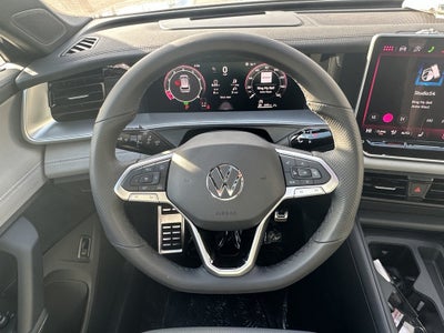 2026 Volkswagen Tiguan 2.0T SE R-Line Black 4MOTION