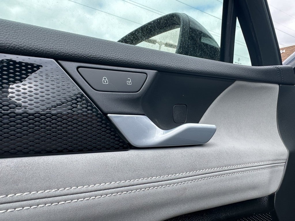 2026 Volkswagen Tiguan 2.0T SE R-Line Black 4MOTION