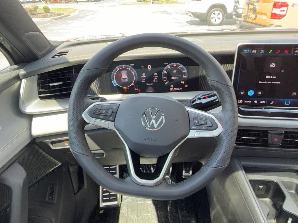 2026 Volkswagen Tiguan 2.0T SE R-Line Black 4MOTION