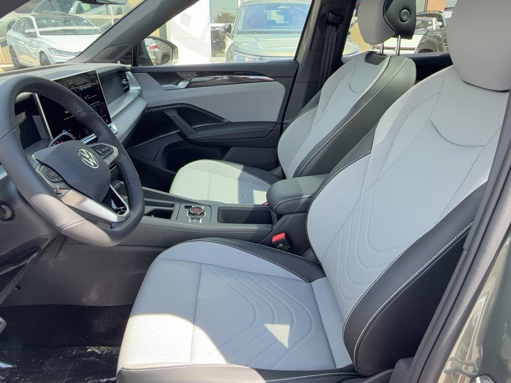 2026 Volkswagen Tiguan 2.0T SE R-Line Black 4MOTION