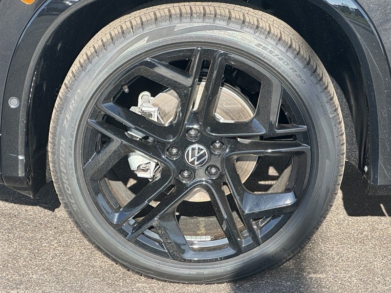 2026 Volkswagen Tiguan 2.0T SE R-Line Black FWD