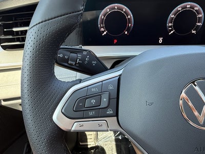 2026 Volkswagen Tiguan 2.0T SE R-Line Black FWD