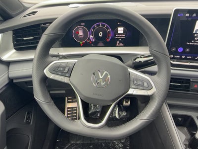 2026 Volkswagen Tiguan 2.0T SE R-Line Black FWD