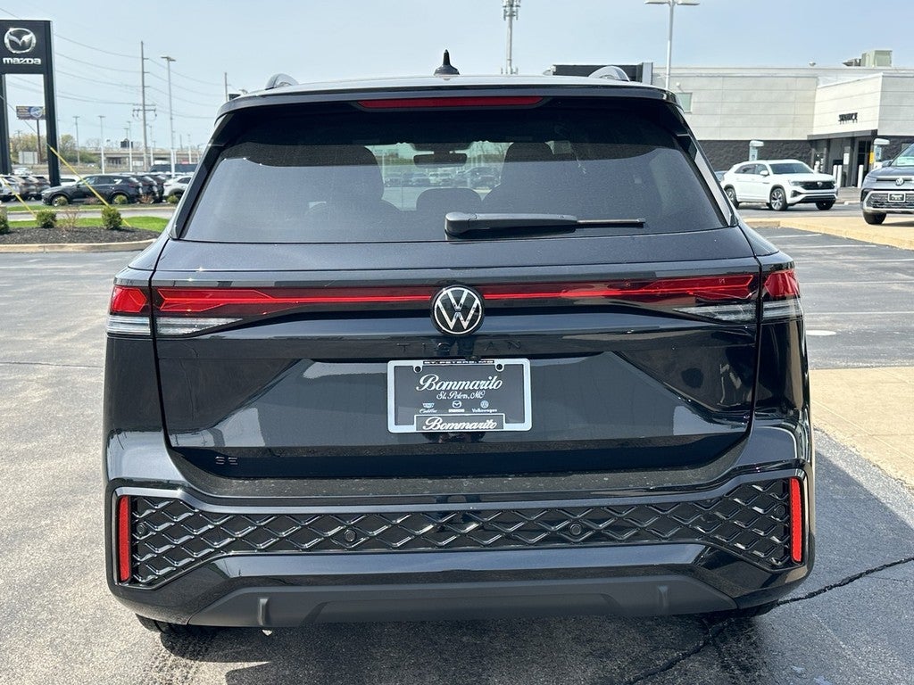 2026 Volkswagen Tiguan 2.0T SE R-Line Black FWD