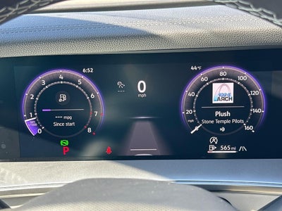 2025 Volkswagen Tiguan 2.0T SE 4MOTION