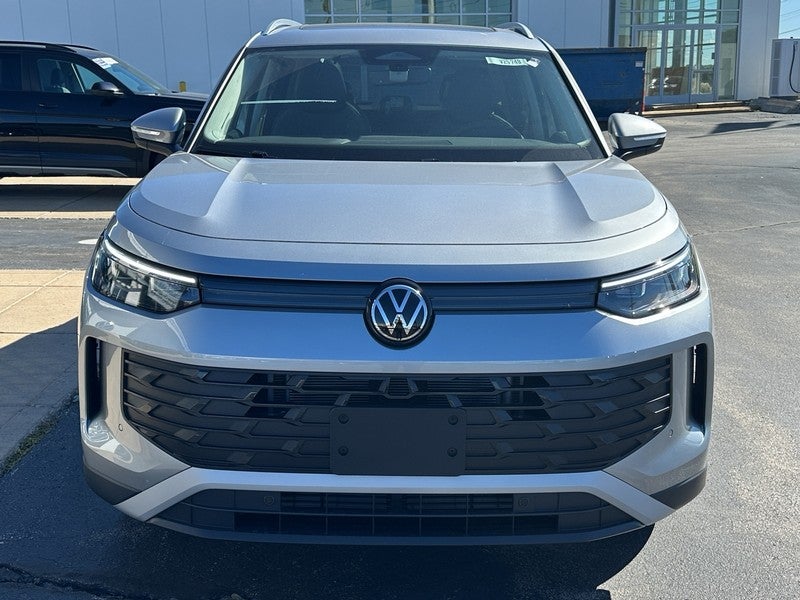 2025 Volkswagen Tiguan 2.0T SE 4MOTION