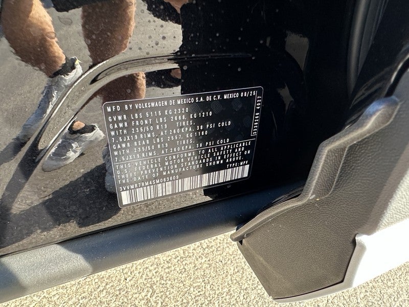 2025 Volkswagen Tiguan 2.0T SE 4MOTION