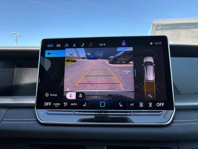 2025 Volkswagen Tiguan 2.0T SE 4MOTION