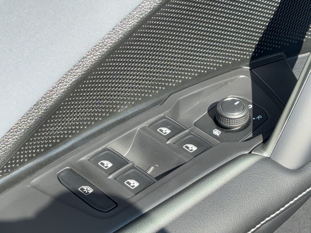2026 Volkswagen Tiguan 2.0T SE 4MOTION