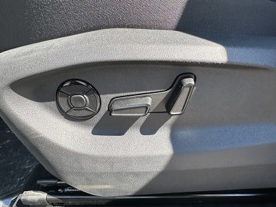 2025 Volkswagen Tiguan 2.0T SE 4MOTION