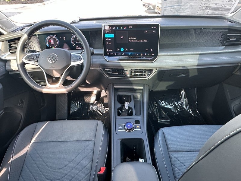 2025 Volkswagen Tiguan 2.0T SE 4MOTION