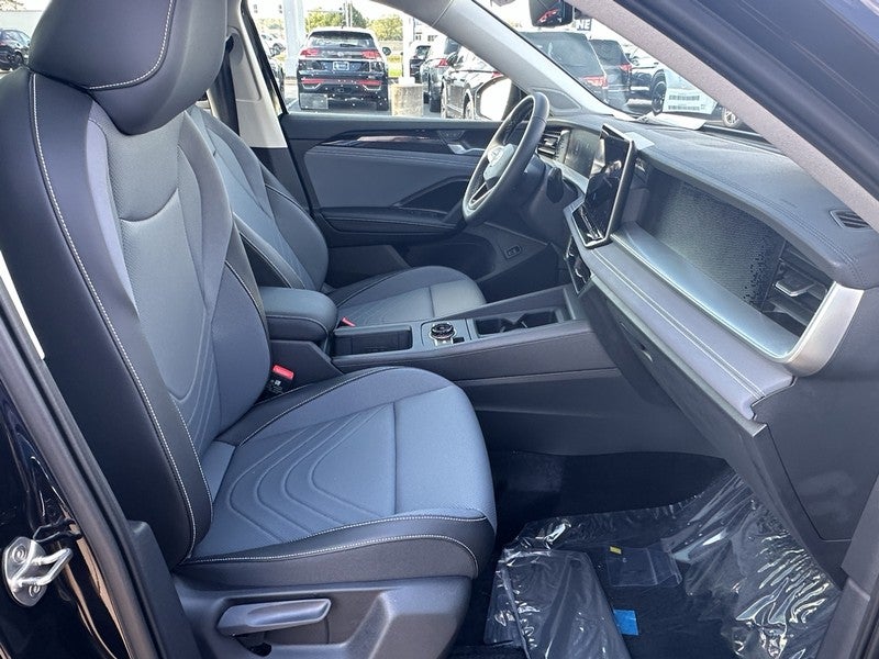 2025 Volkswagen Tiguan 2.0T SE 4MOTION