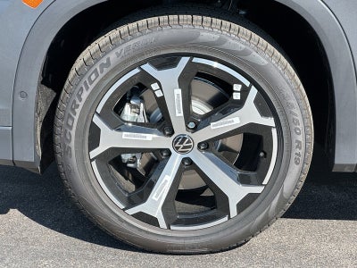 2025 Volkswagen Tiguan 2.0T SE 4MOTION