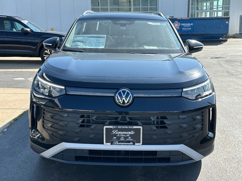 2025 Volkswagen Tiguan 2.0T SE 4MOTION