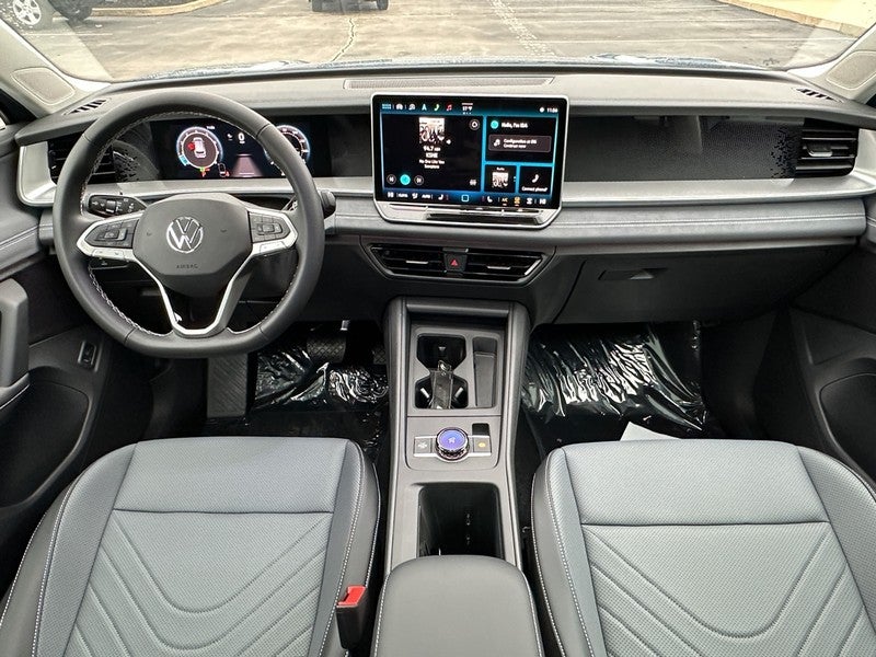 2025 Volkswagen Tiguan 2.0T SE 4MOTION