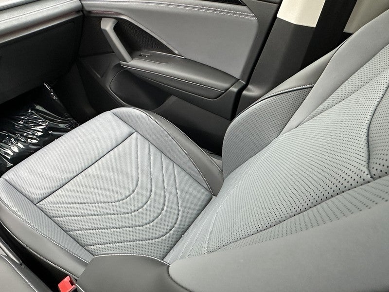 2025 Volkswagen Tiguan 2.0T SE 4MOTION