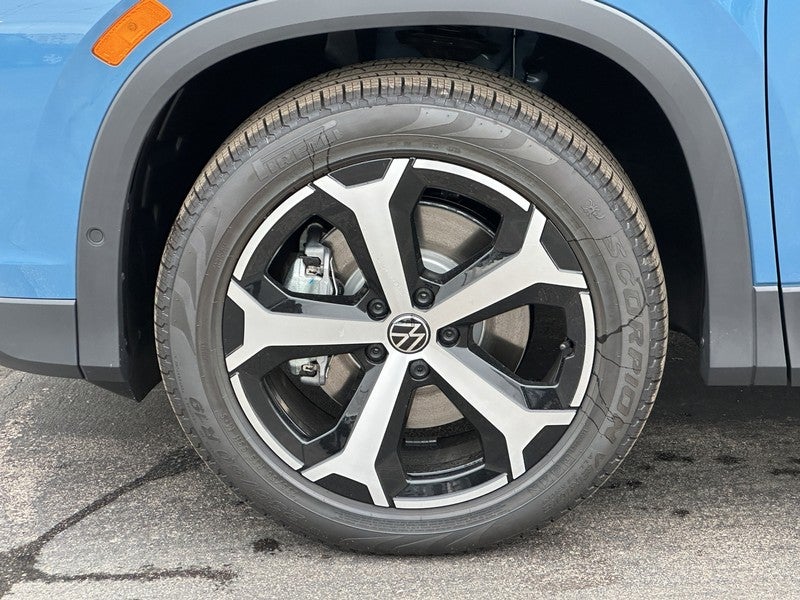 2025 Volkswagen Tiguan 2.0T SE 4MOTION