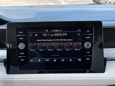 2025 Volkswagen Taos SE FWD