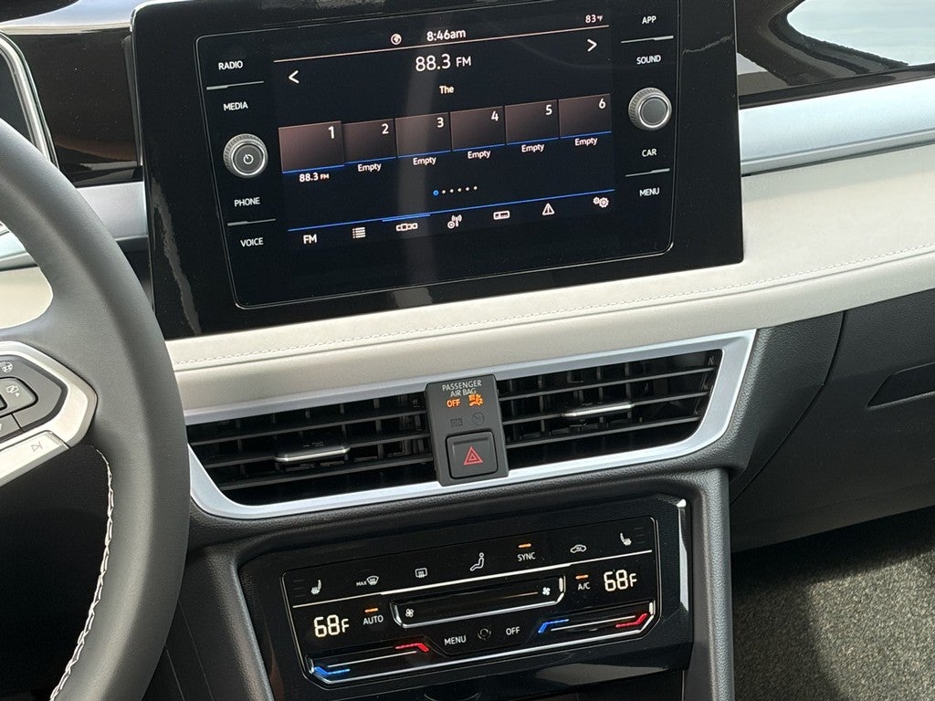2026 Volkswagen Taos SE FWD