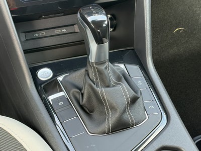 2026 Volkswagen Taos SE FWD