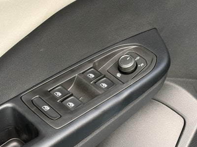 2026 Volkswagen Taos SE FWD