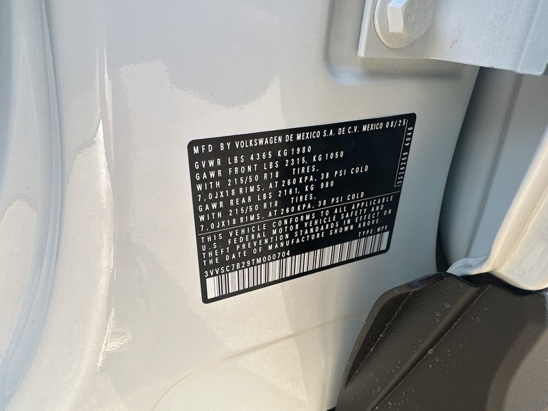 2026 Volkswagen Taos SE FWD