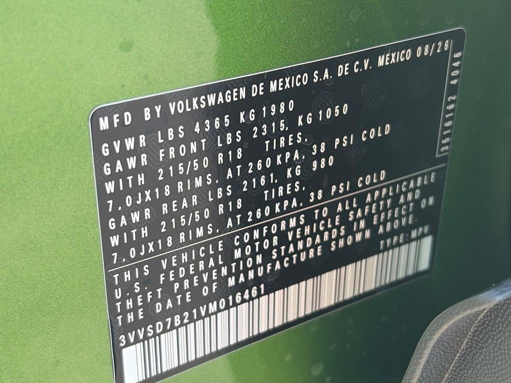 2027 Volkswagen Taos SE FWD