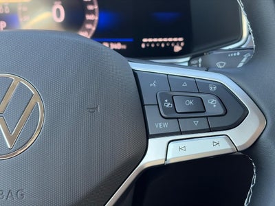 2027 Volkswagen Taos SE FWD