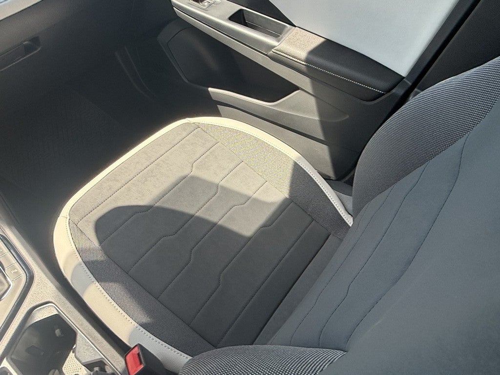 2026 Volkswagen Taos SE 4MOTION