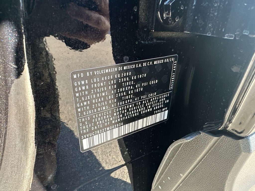 2026 Volkswagen Taos SE 4MOTION