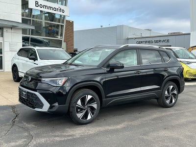 2025 Volkswagen Taos SE 4MOTION