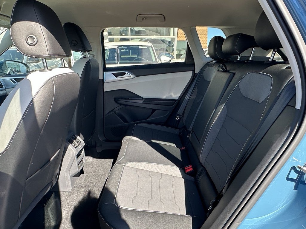 2026 Volkswagen Taos SE 4MOTION